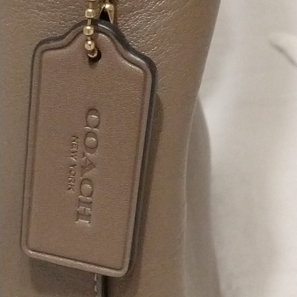 Coach Brooklyn Shoulder Bag 28 - Picture 7 of 16